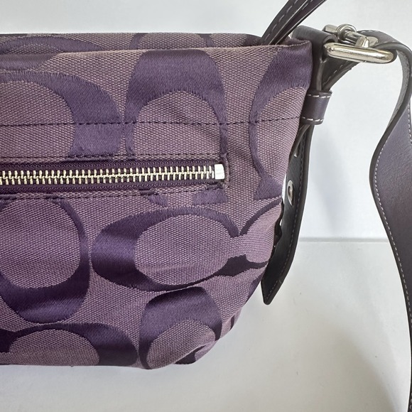 Coach Signature East West Duffle Purple‎ Leather Trim Handbag F15068 2010 READ - Picture 8 of 16